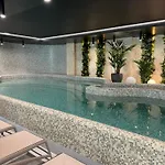 Appartement Baltic Waves Luksusowy Apartamnet Z Basenem I Parkingiem