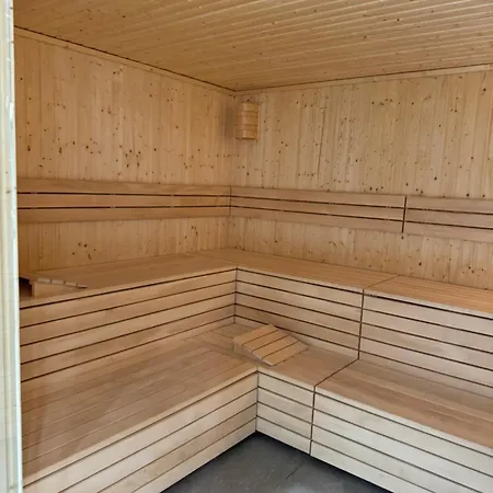 Baltic Waves Luksusowy Apartamnet Z Basenem I Parkingiem דירה מידזיזדרויה
